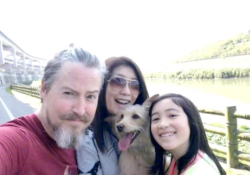 女强男弱，是最烂的分手理由，黄嘉千的婚姻能撑16年，确实不容易