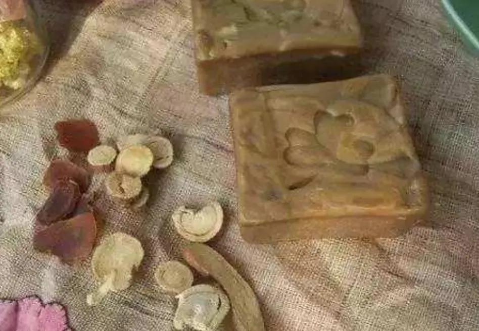 古人洗头用什么洗发水好,古人没有洗发水是用什么来洗头的