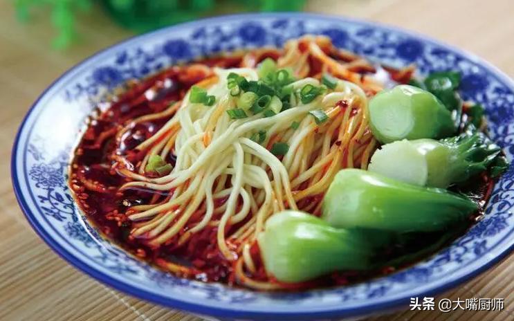 重庆小面火了,为什么重庆小面很火