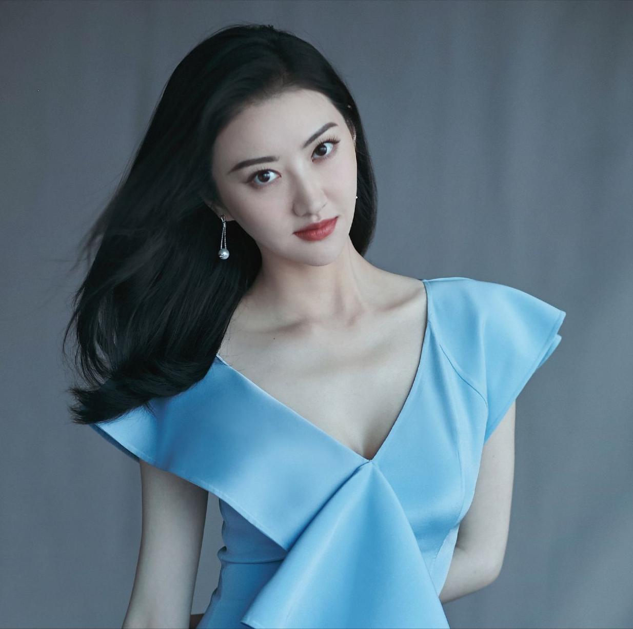 眉毛不对称怎么办可以整容吗,脸圆眉毛淡怎么修剪