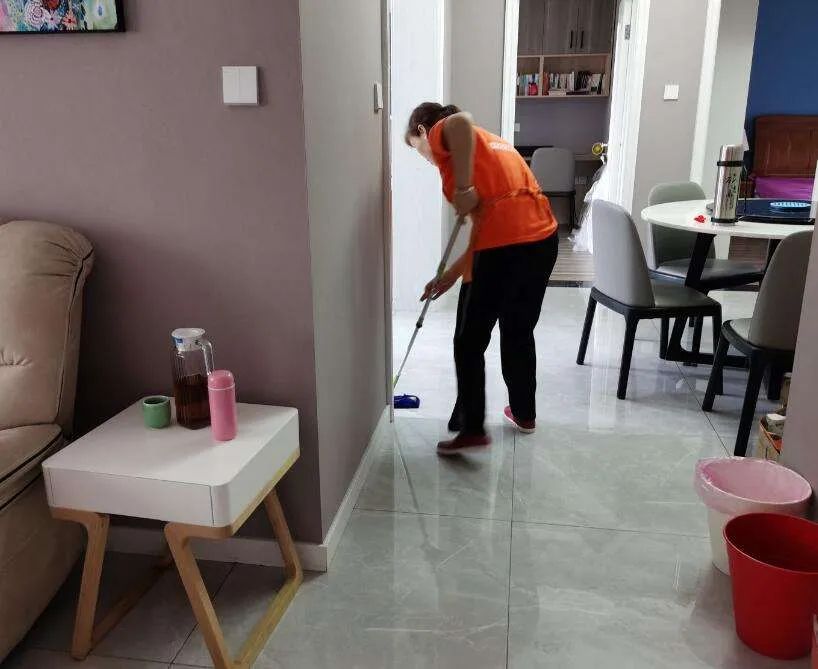 自曝做高端保姆崩溃经历,深圳高端保姆崩溃