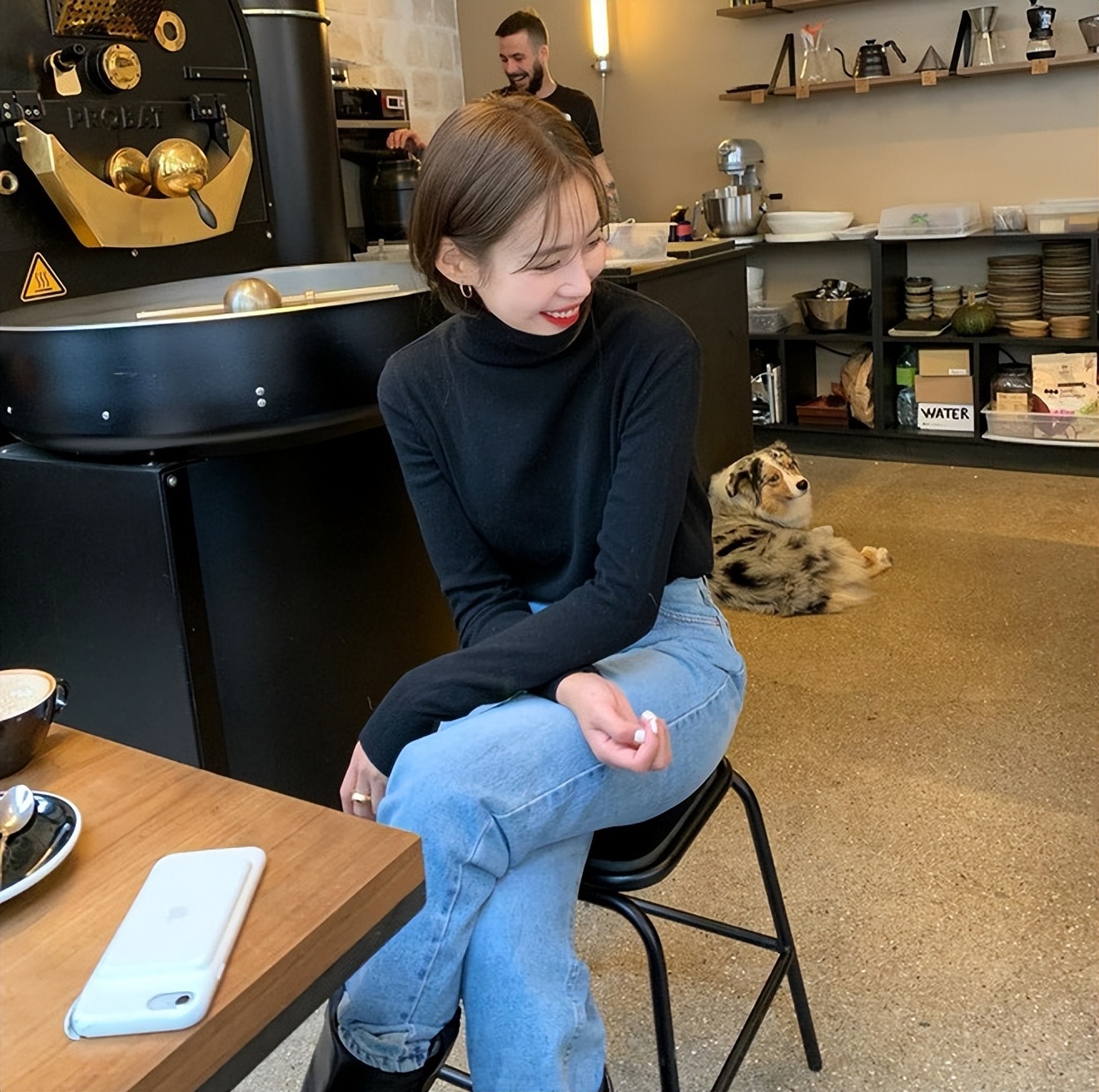 韩国辣妹穿搭视频,韩国女孩是怎么穿衣服的