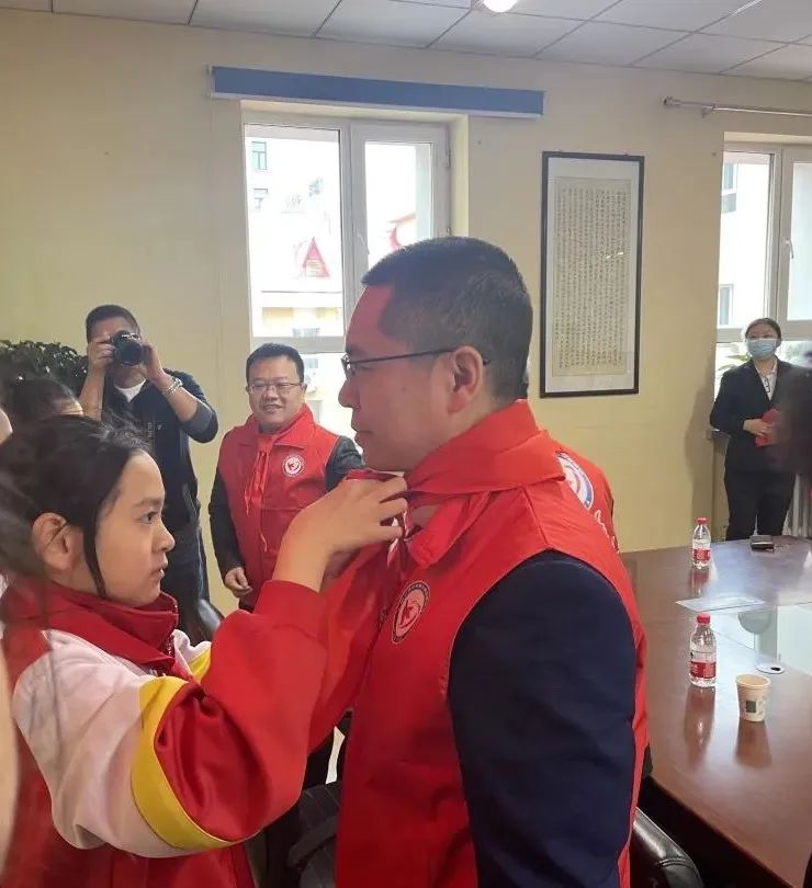 哈尔滨贫困儿童志愿者,哈尔滨关爱留守儿童的组织