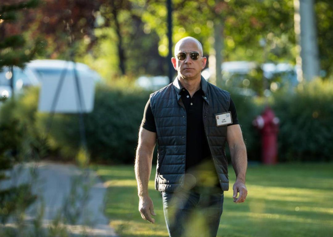 始祖鸟不拒水,始祖鸟青草绿