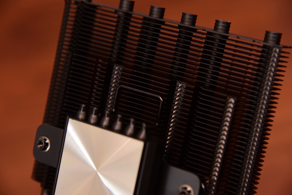 itx内存扩容,为什么itx内存更适合超频