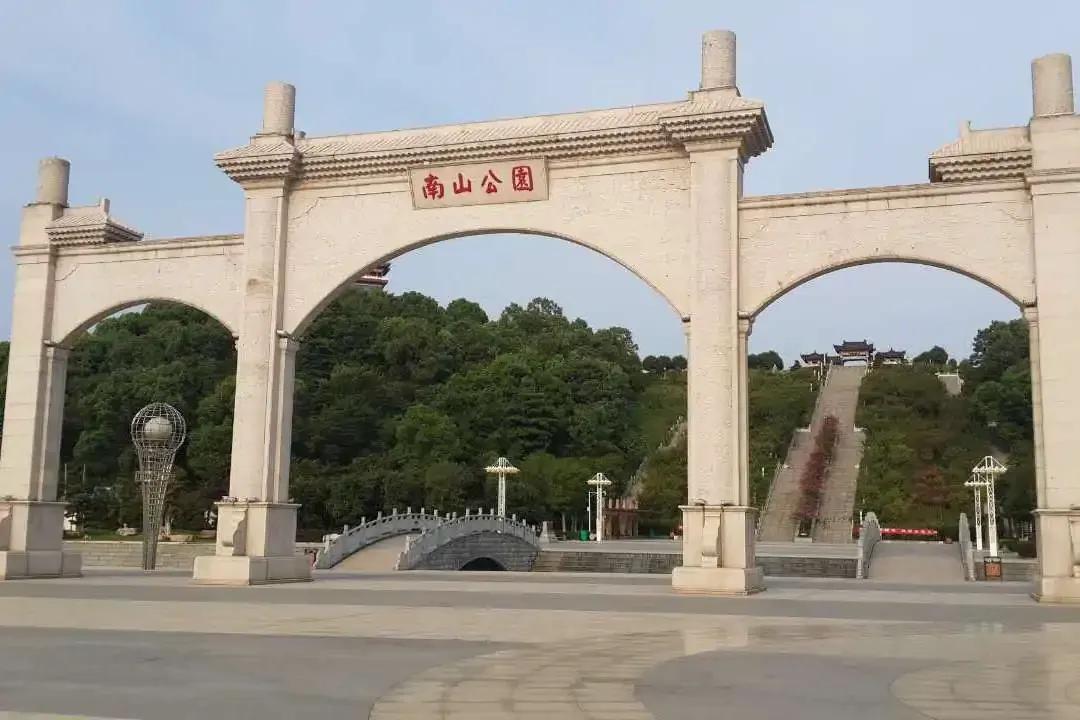 前两年深圳有什么玩的,这几天去深圳有哪些好玩的地方