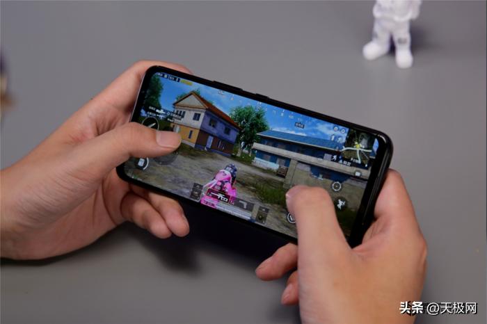 腾讯ROG游戏手机6天玑至尊版评测:玩家的顶级游戏利器