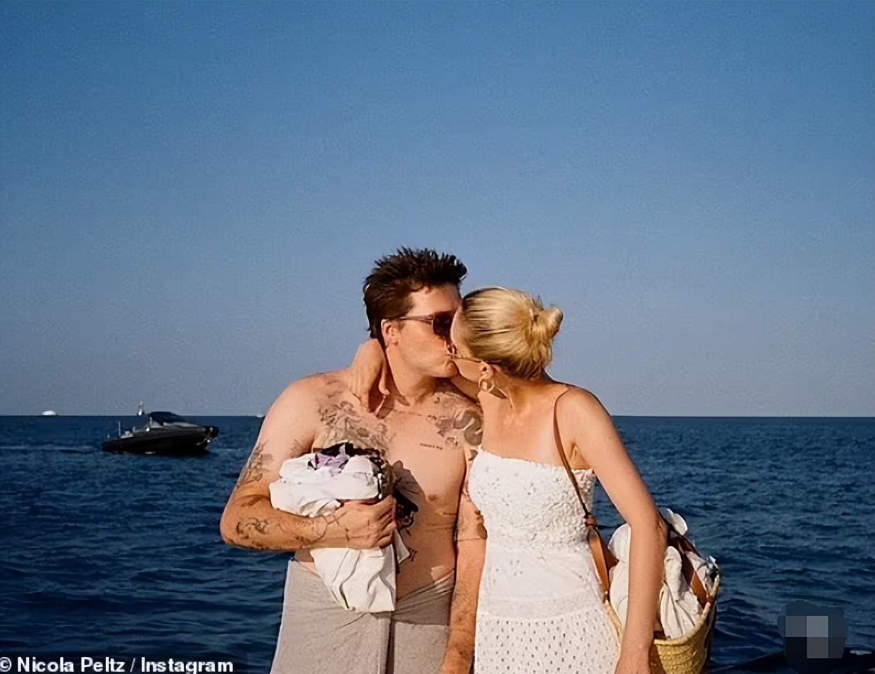 贝嫂承认与儿媳冷战不和,贝嫂跟婆婆闹翻事件视频