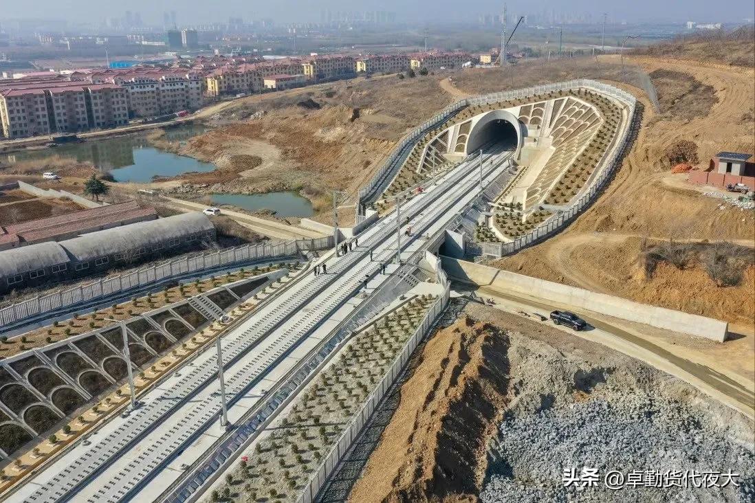2023年中国铁路投资总额,中国铁路基建投资分析