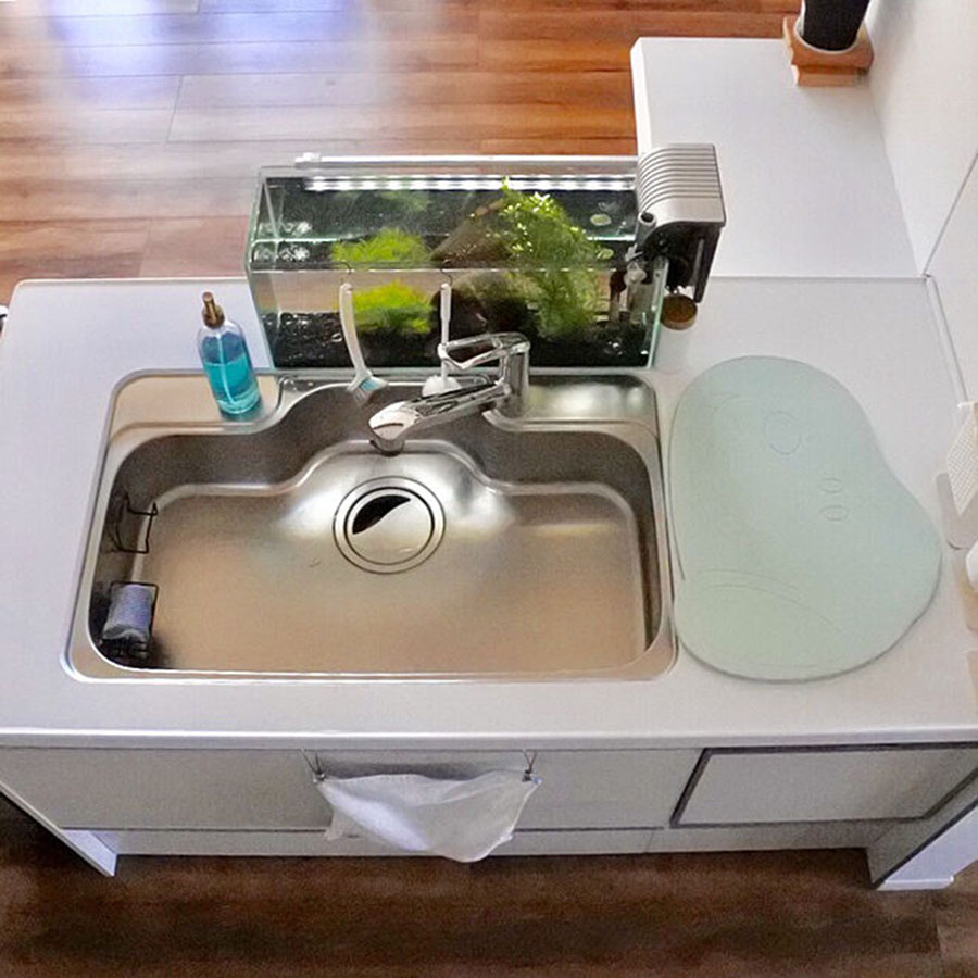 厨房过滤食物残渣沥水篮,厨房沥水碗篮放哪里