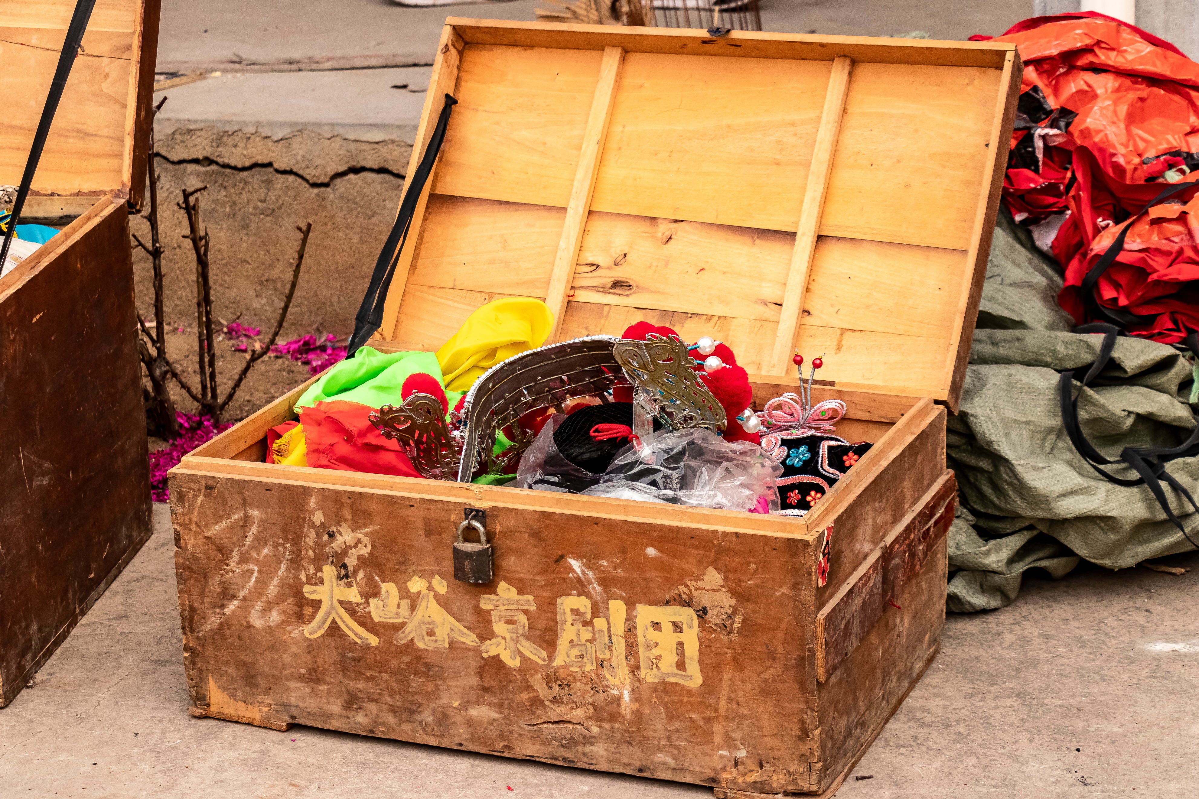 沂水大峪送火神时间,大峪村送火神舞狮
