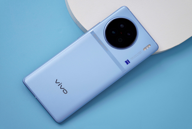 目前新手机推荐哪款好用又实惠,高配低价的手机最好的是哪一款