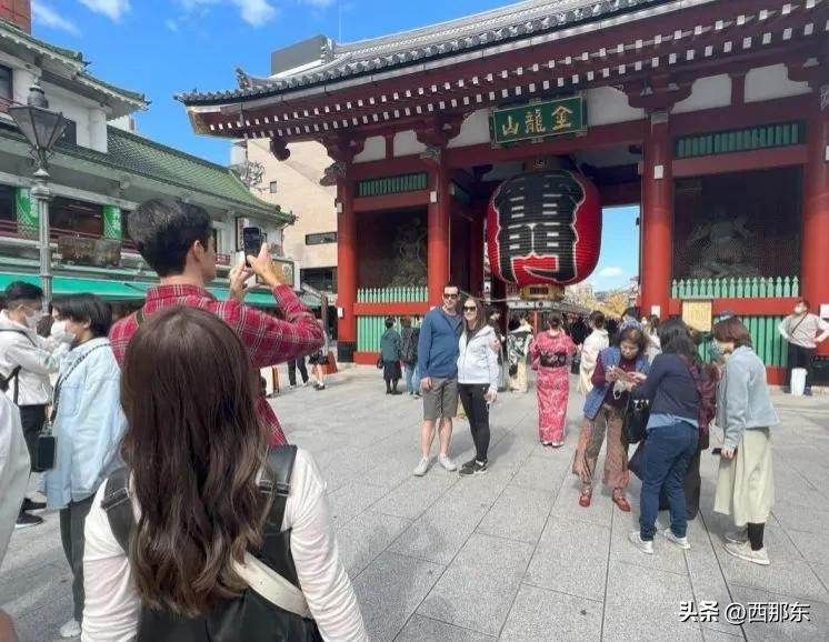 更多中国游客到访日本，日华人老板：像是回到疫情前