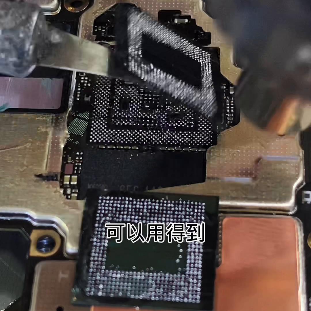 vivox70死机黑屏不开机,vivox70pro开不开机怎么办