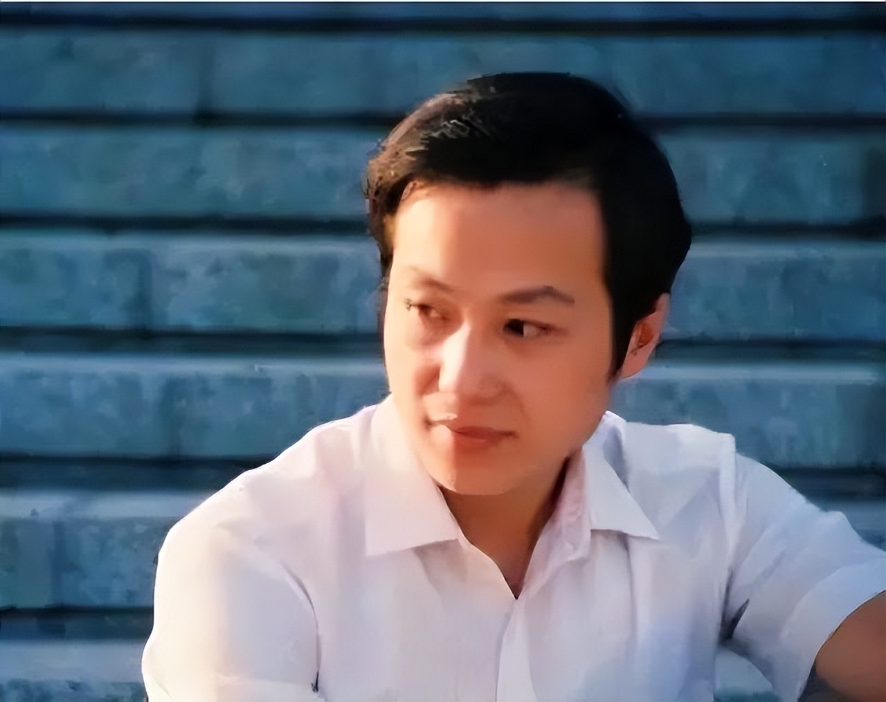 罗京去世后他妻子怎么样了,罗京去世后的照片