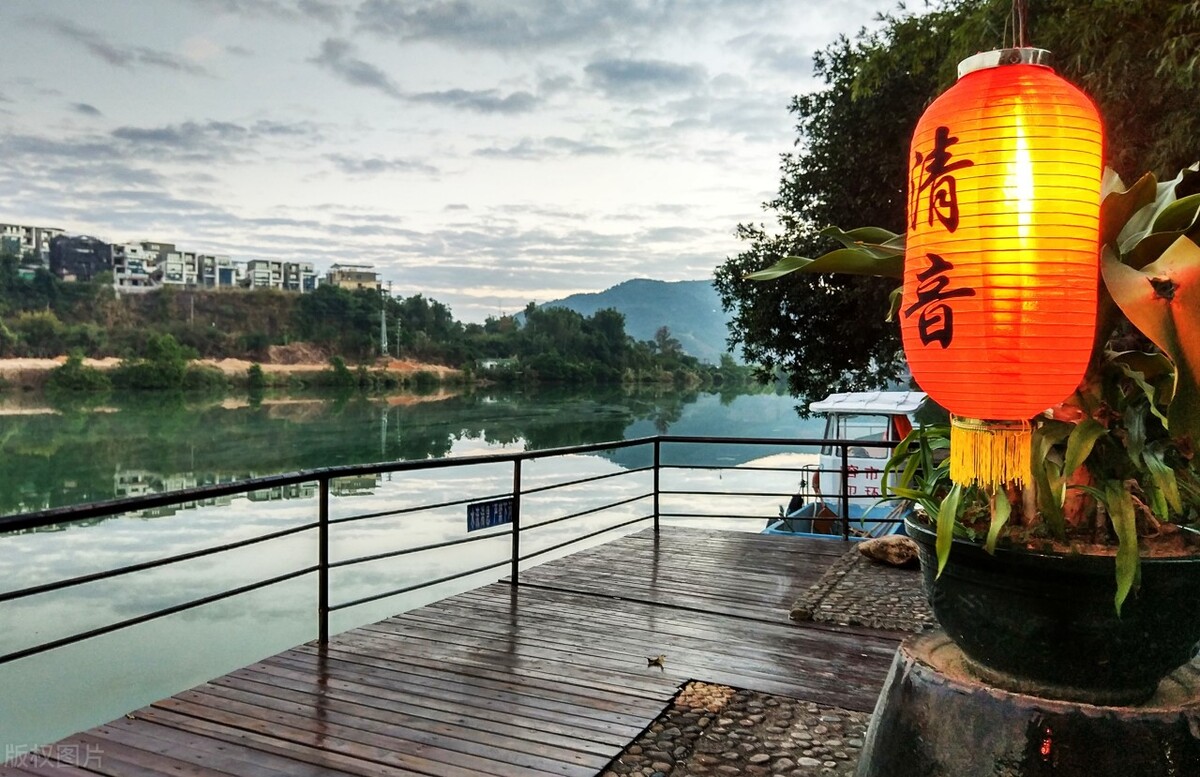 冬天哪里温泉度假村最好,泡温泉地方推荐室内温泉