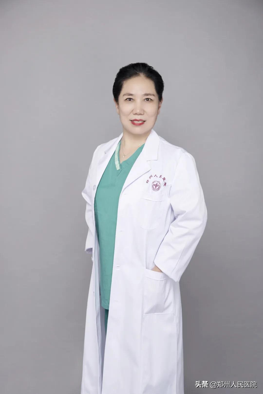 210斤肌肉男减肥成功案例,30斤胖小伙减肥成功变帅气