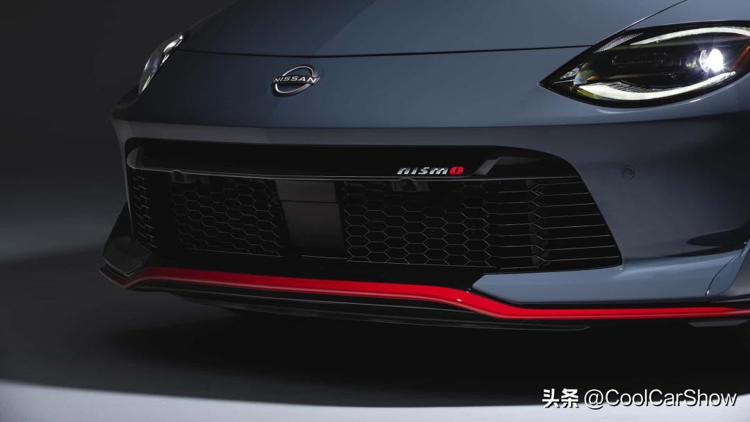 没有手动挡很可惜？426匹的日产ZNismo仍是最强“淑女”！