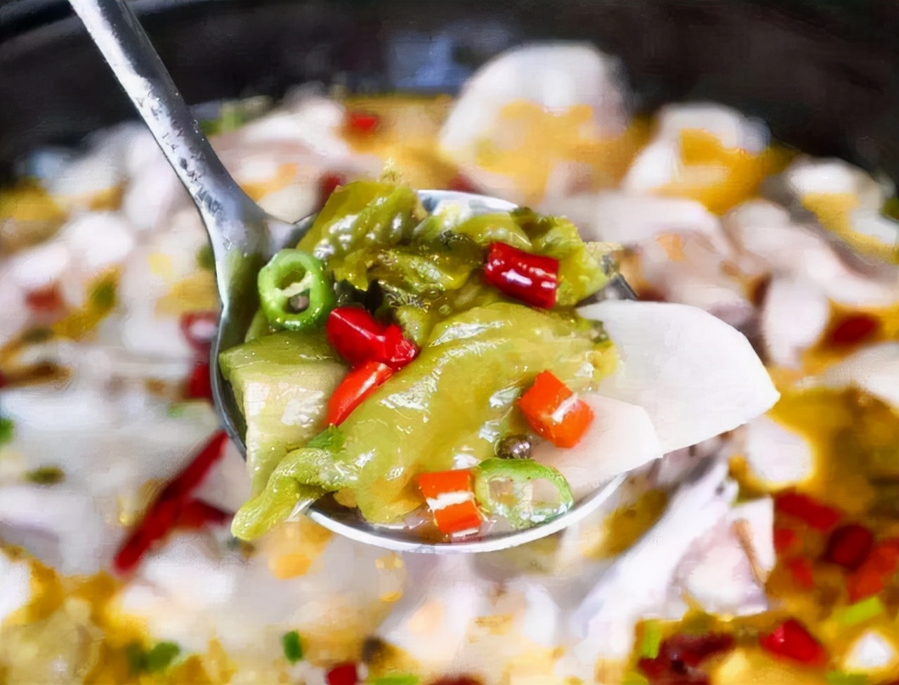 长期吃酸菜致癌吗,长期吃酸菜和癌症有关吗