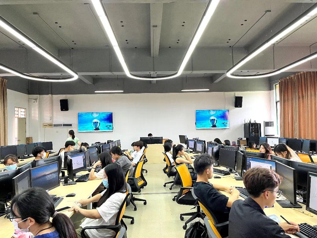 广州华商职业学院电子商务怎样,广州华商职业学院专业有哪些