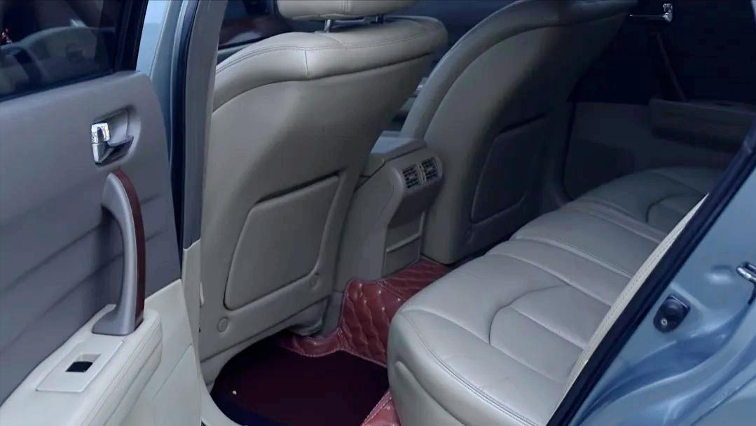 翻新一台天籁后需要多少钱,06日产老天籁全车翻新