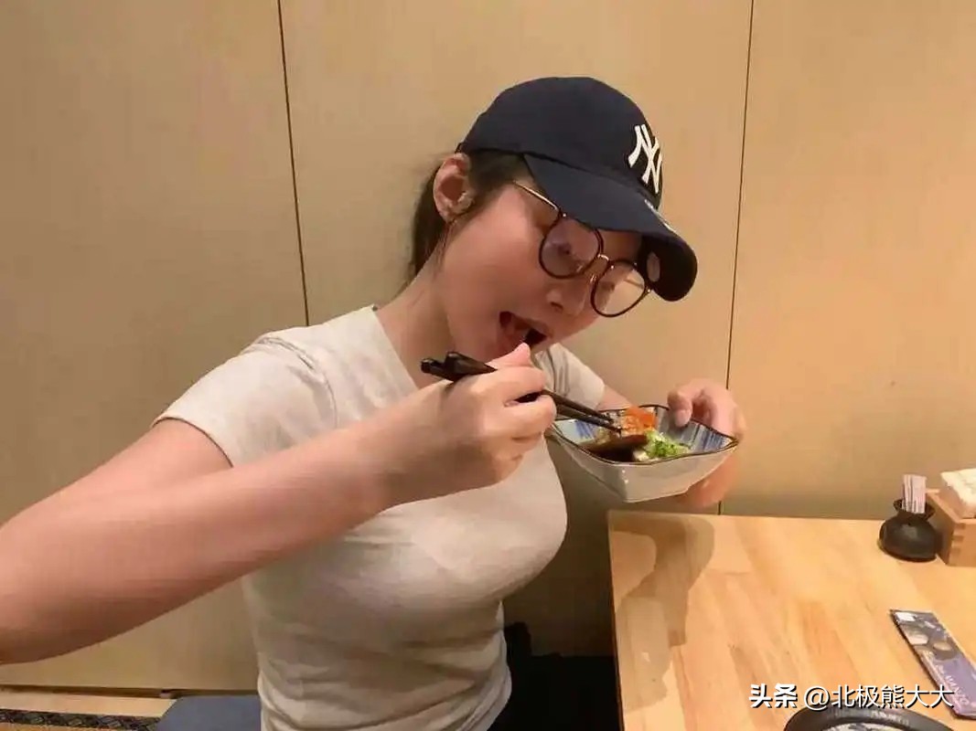 徐冬冬椰汁视频,椰汁椰树牌徐冬冬