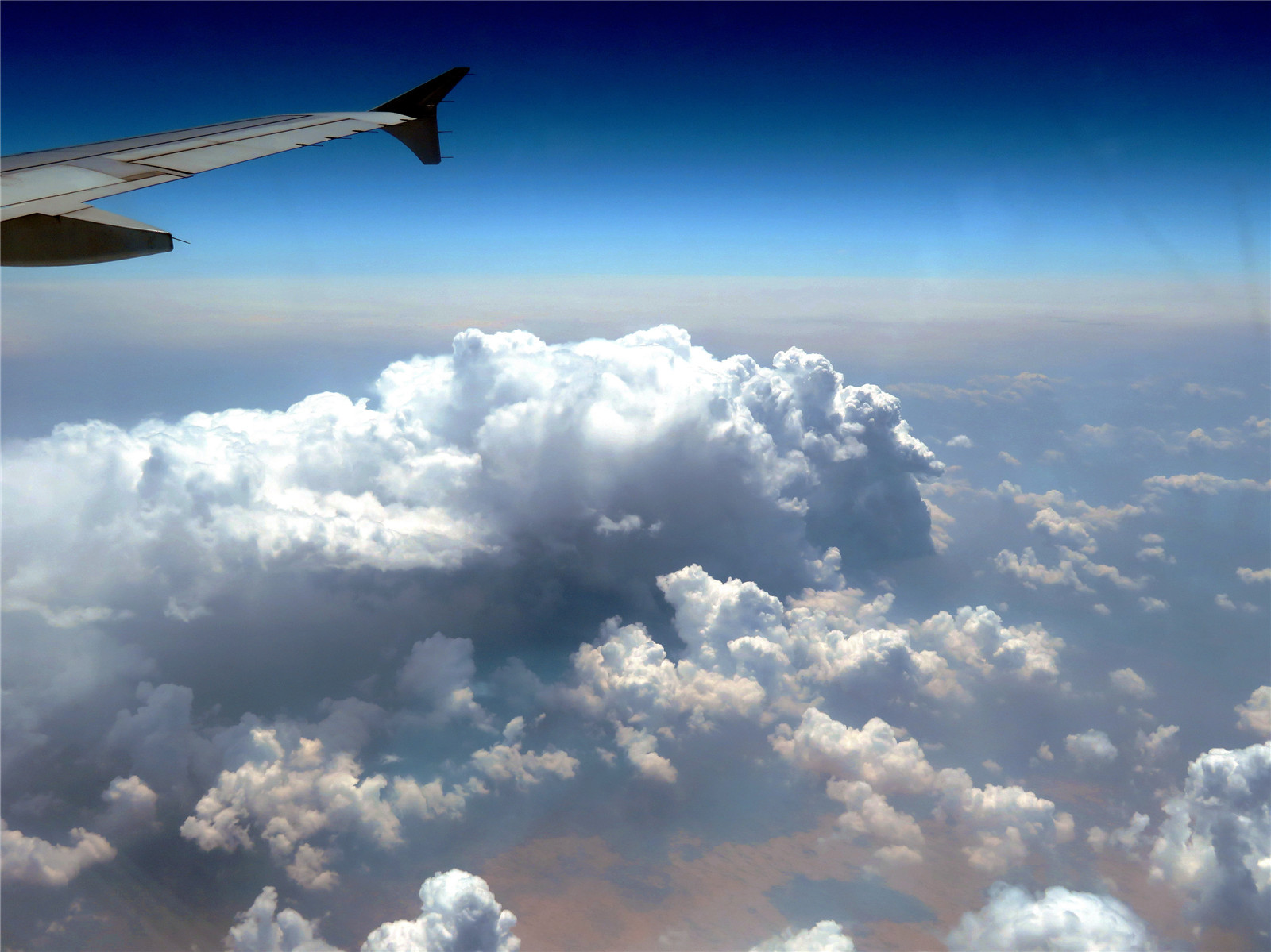 民航飞机坠毁后续赔偿,航空公司飞机失事航空公司赔偿吗