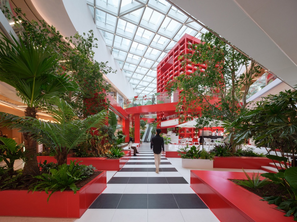 2023年“万科”在青岛的新地标建筑——“奇幻丛林”