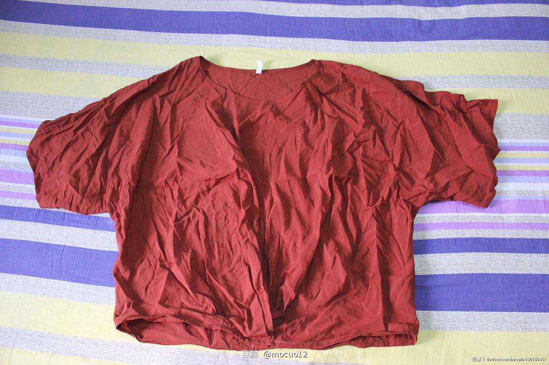 12个穿衣小tips，为衣柜做减法，让穿搭更气质