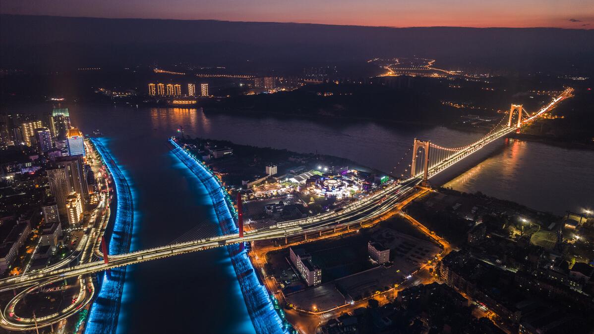 中国跨海跨江跨河桥梁世界第一,中国建的高难度桥梁