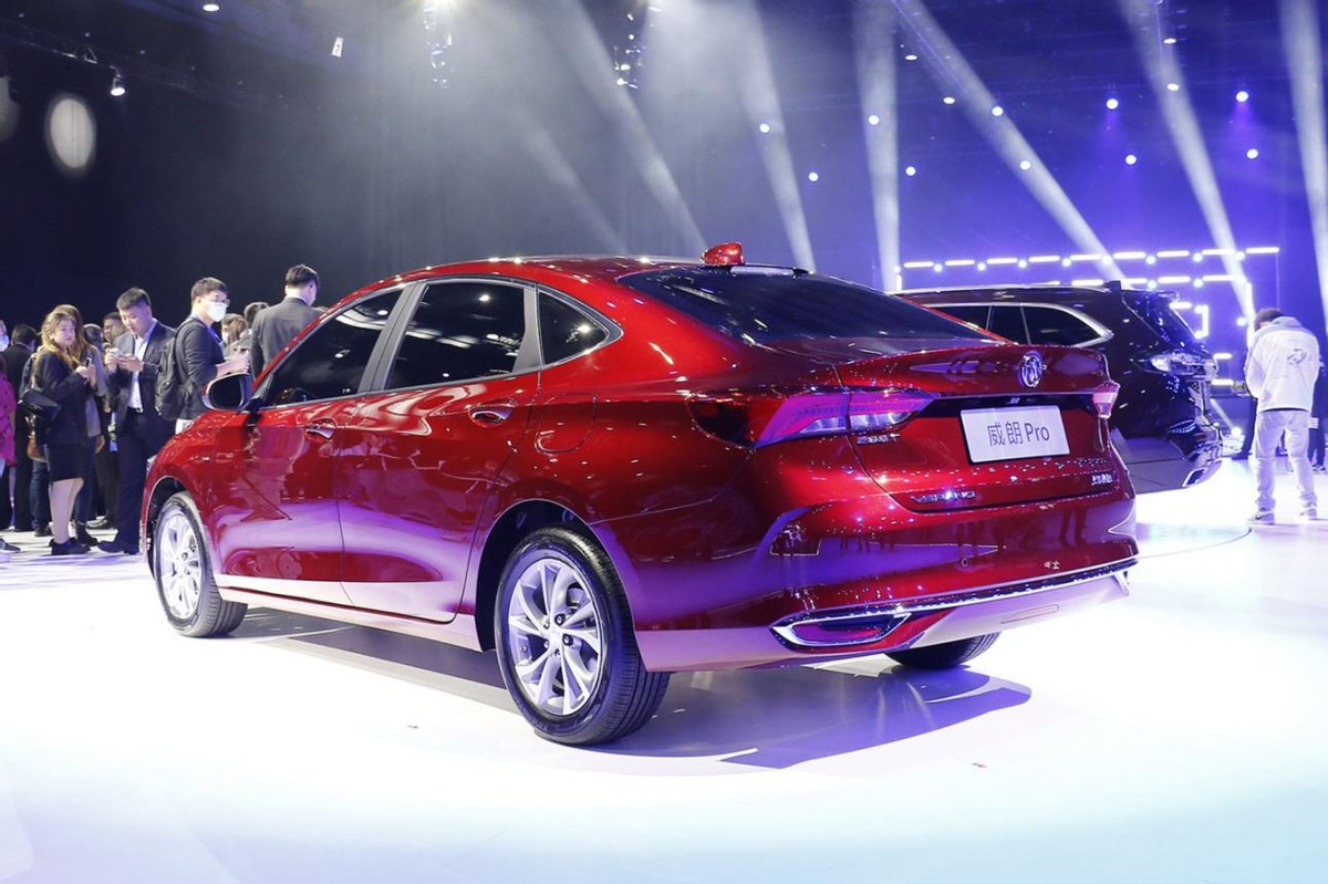 23款威朗pro乐享版对比22款速腾,别克威朗pro533t和14款轩逸对比