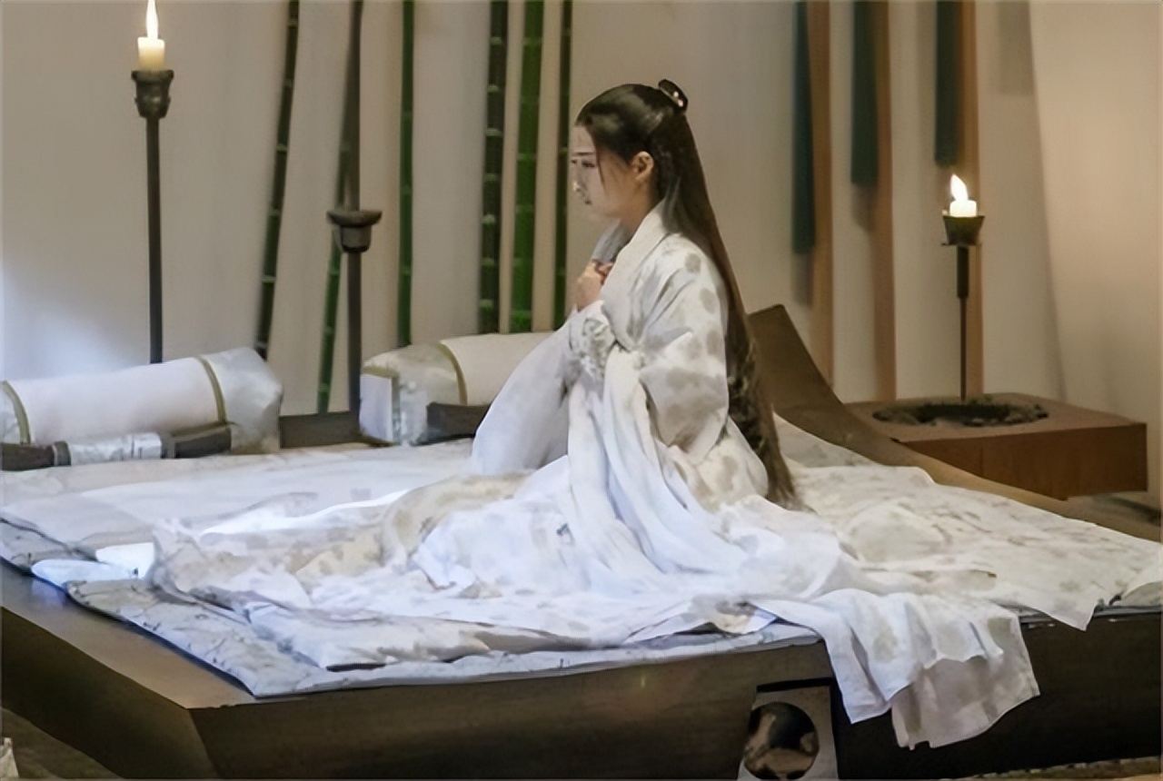 明朝万历年间，一女子变卖家产，却阴差阳错导致全家皆亡