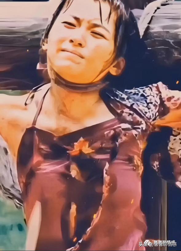 她是贺龙元帅亲妹妹,竟被割300多刀，凌迟分尸