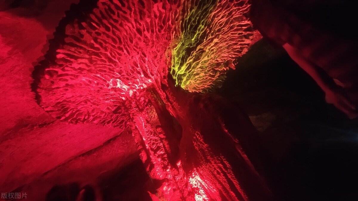 华东第一洞龙崆洞在哪里,龙岩龙硿洞风景内部图