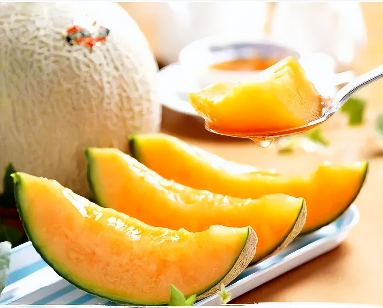 世界十大最昂贵食材,世界上最稀有燕窝