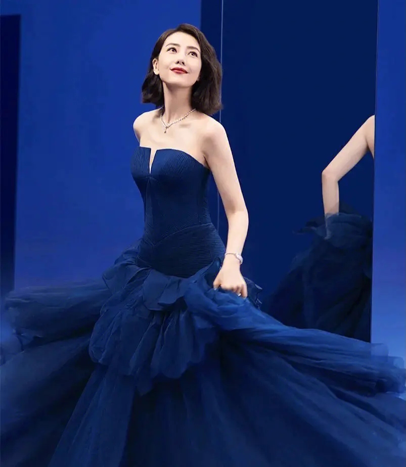 脖子丑的女星,被丑脖子拖累的女星