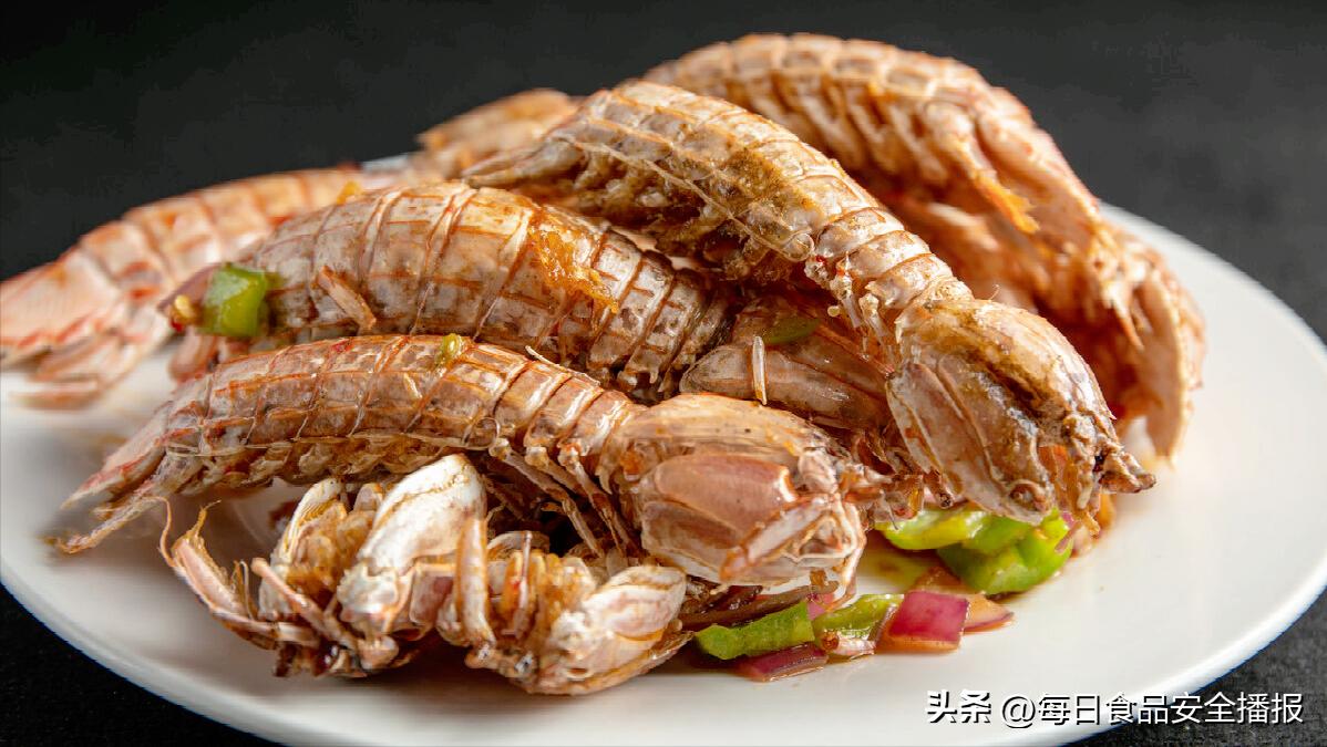 健康饮食提醒：河北曝光20批问题食品，含皮皮虾、牛肉、油饼