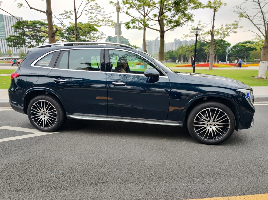 新奔驰glc或将发布影响老款价格吗,新一代奔驰glc国内售价预计多少钱