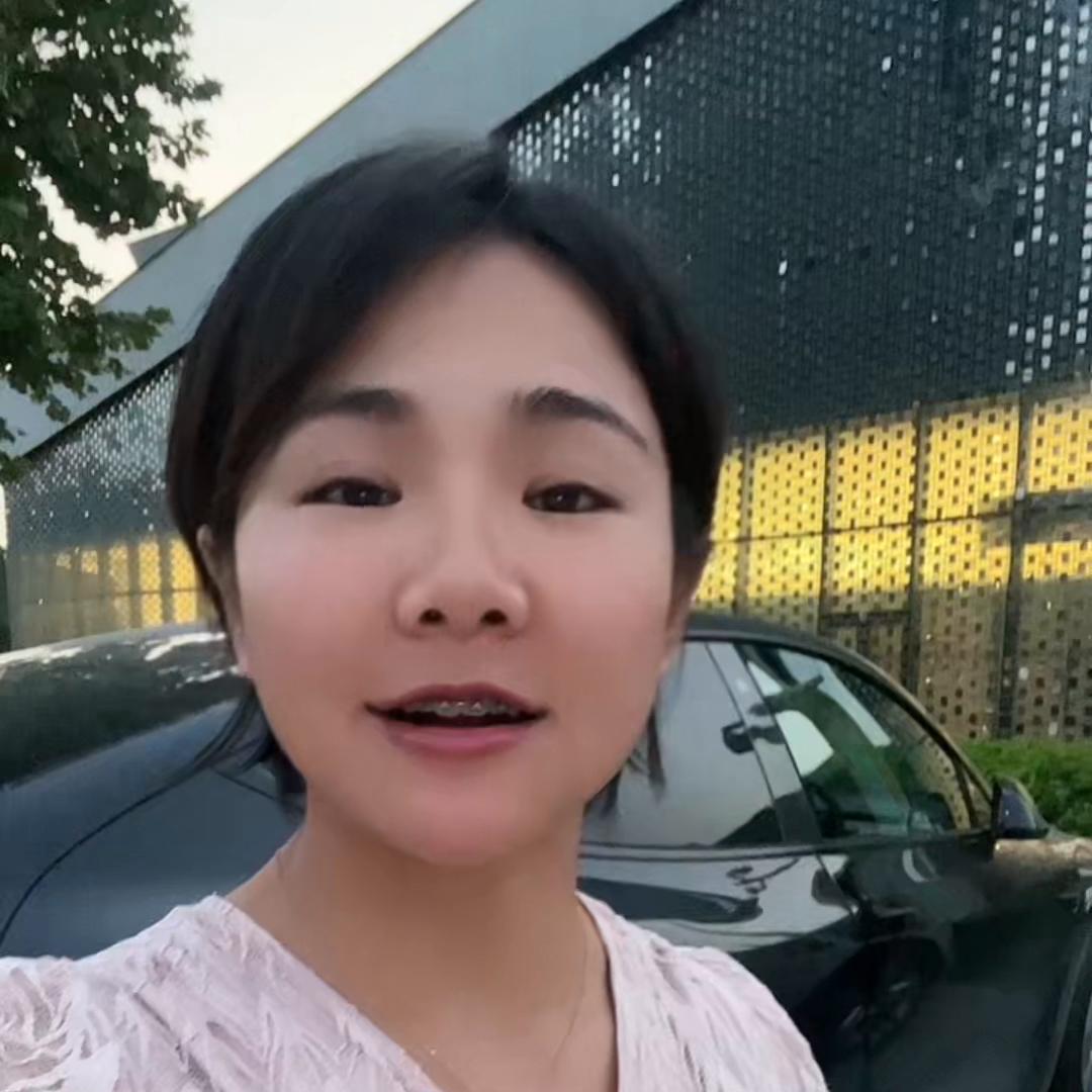 在哪里可以查询每日油价,如何查询上个月的油价