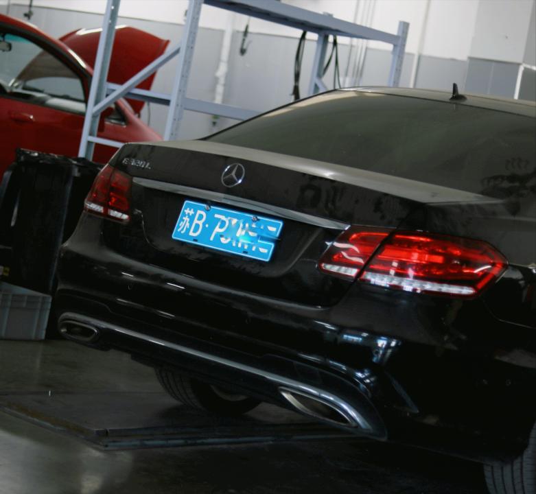 奔驰w212翻新改造全过程,奔驰w212老车翻新