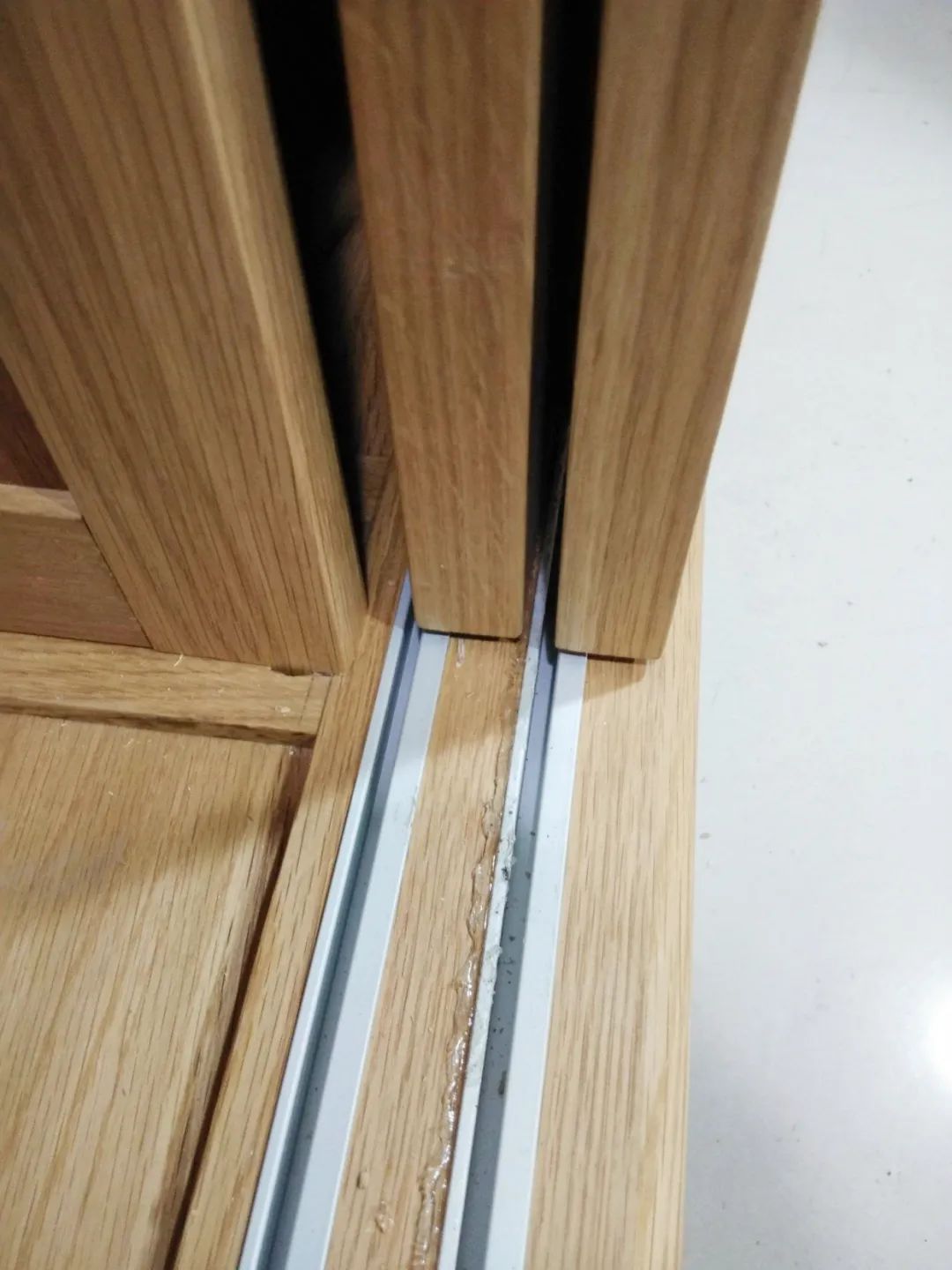 衣柜收纳整理盒简单又漂亮,超级实用衣柜设计