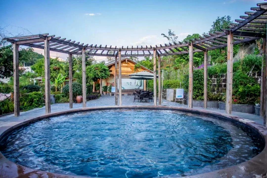 腾冲本地人去哪泡温泉,腾冲旅行攻略六日游