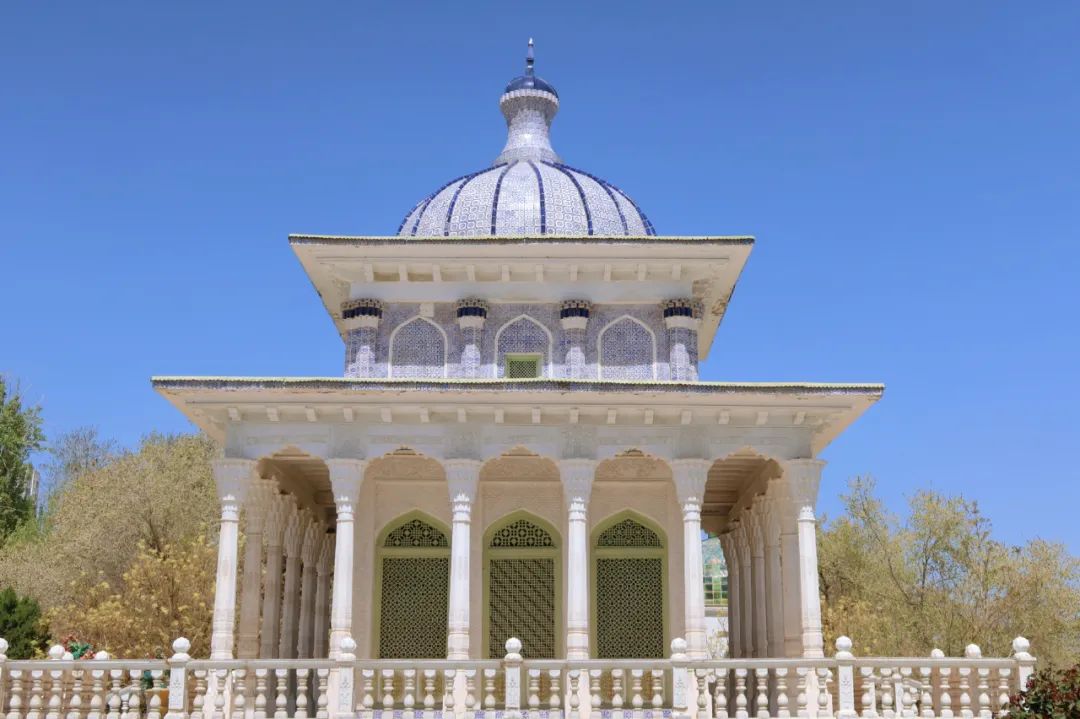 在新疆四五天时间怎么玩,在新疆疆内旅游