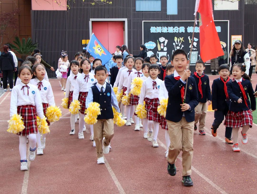 最热辣的校园足球联赛来了：大学南路小学2023年校园足球联赛激情开幕！