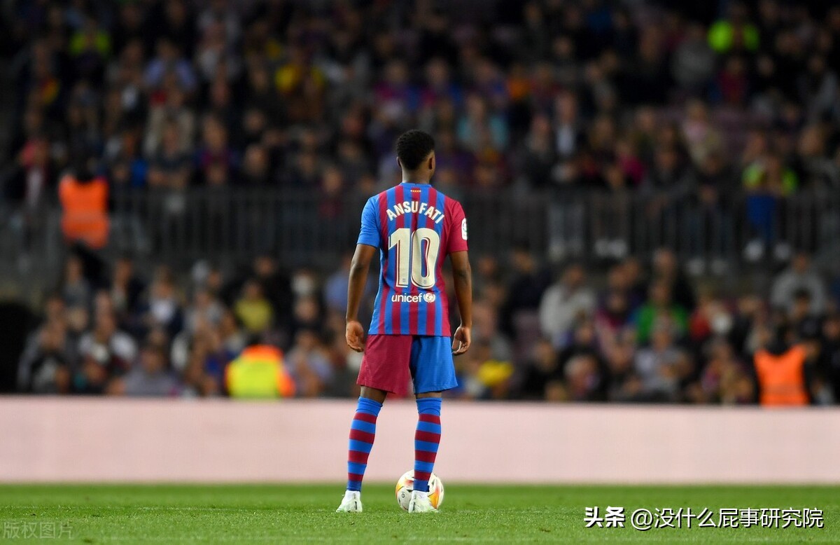 巴萨的十号有多传奇,巴萨队史最差10号