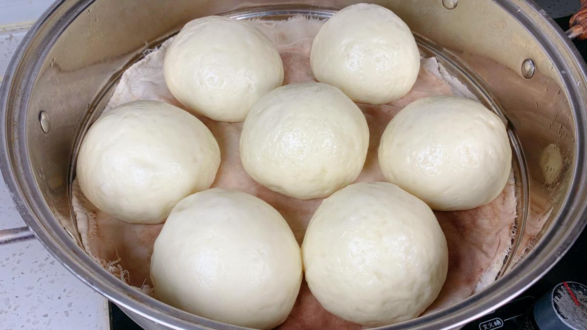 自己做的馒头放冰箱可以保存多久,馒头放冰箱冷冻3个月还可以吃吗