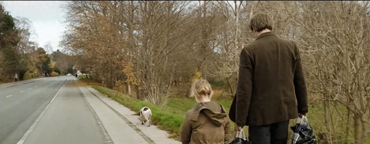 “幼儿园小朋友创可贴实验”揭露当下荒诞社会真相！