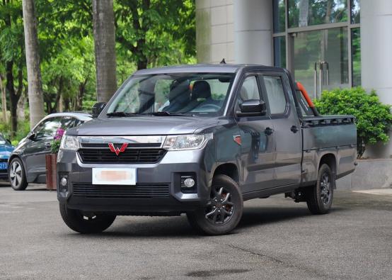 五菱征程2.0手动创业型测评,五菱征程这款车优缺点