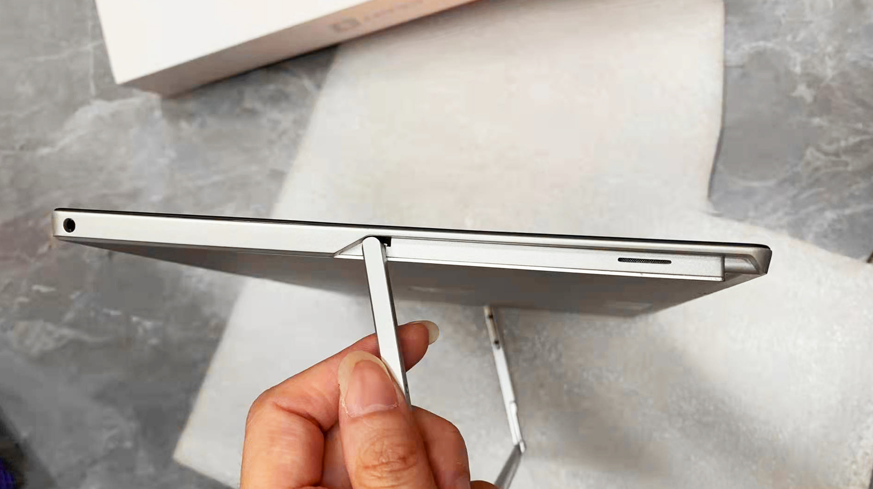 2k镜面屏笔记本电脑推荐,大屏12寸及以上平板电脑推荐