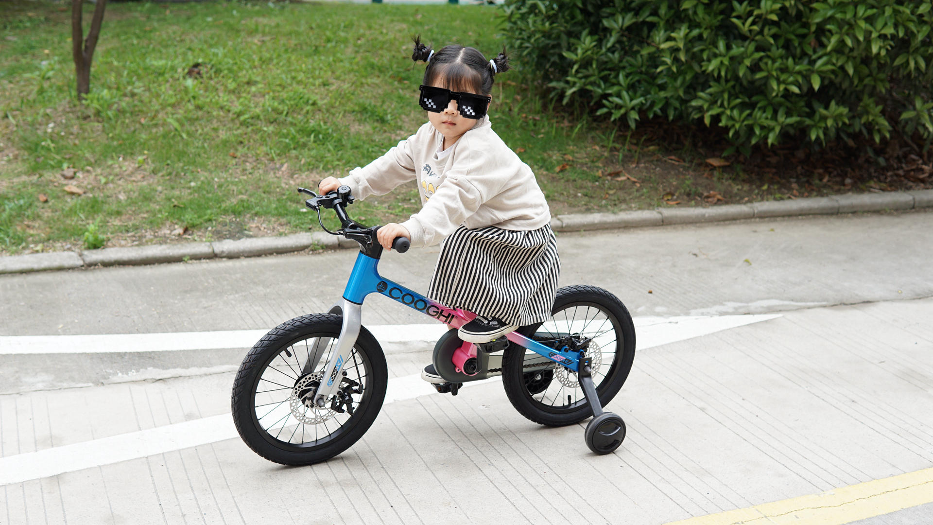 酷骑f1自行车测评,酷骑儿童自行车f1真的好吗